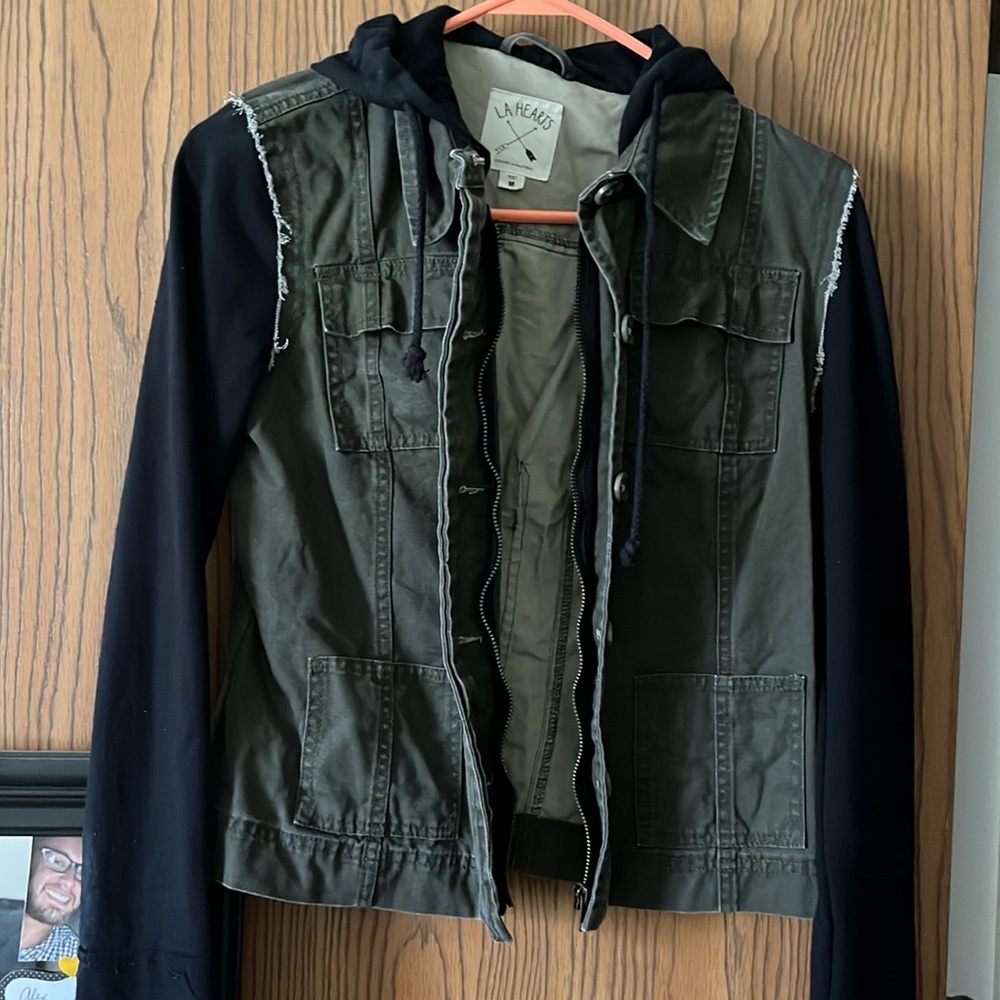 LA Hearts jacket - Picture 2 of 8